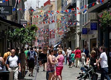 Tour Gibraltar. Calle principal de compras
